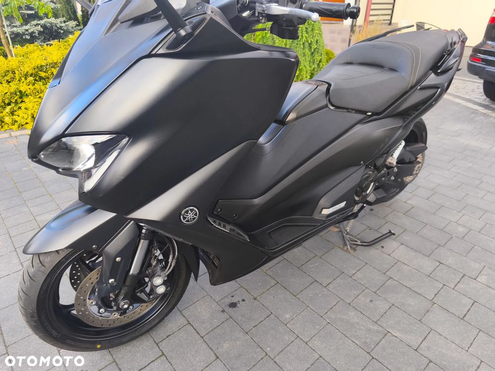 Yamaha Tmax - 14