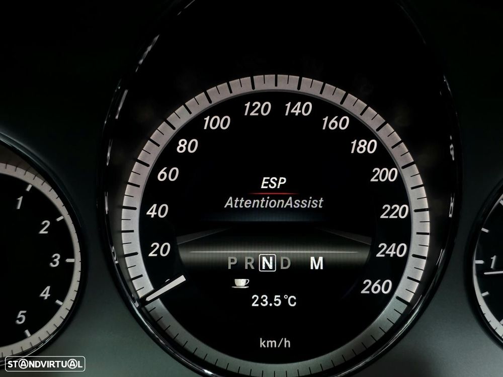 Mercedes-Benz E 250 - 27