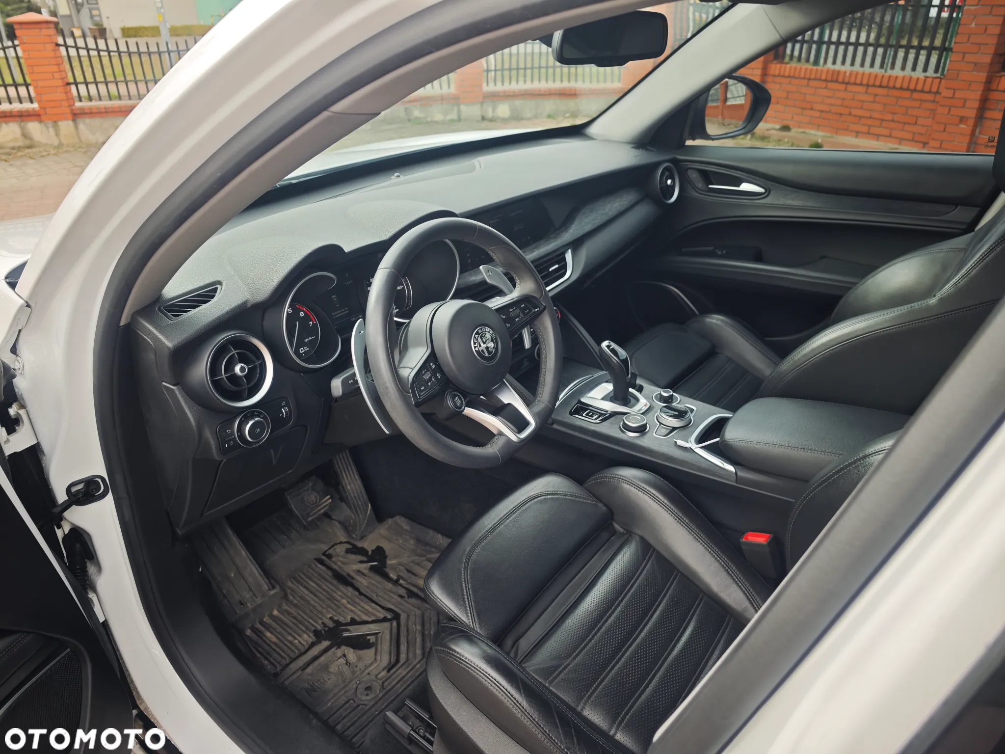 Alfa Romeo Stelvio 2.0 Turbo 16V AT8-Q4 Veloce - 12