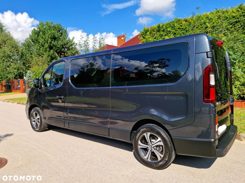 Renault Trafic 2.0 dCi - 6