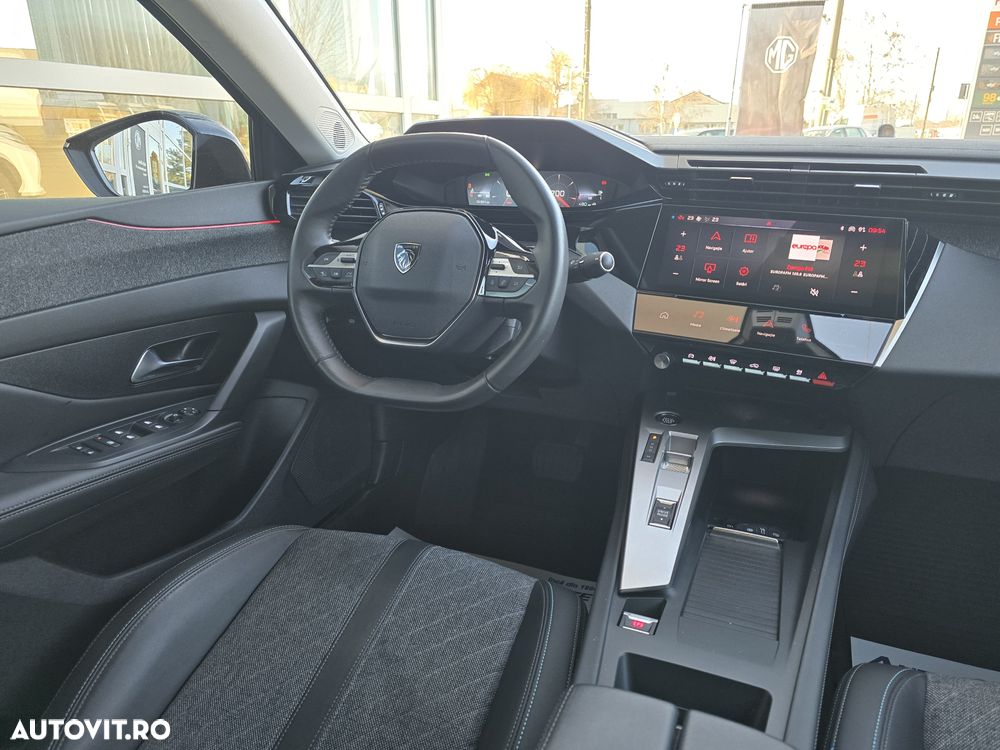 Peugeot 408 1.2L PureTech 130 S&S EAT8 Allure - 22