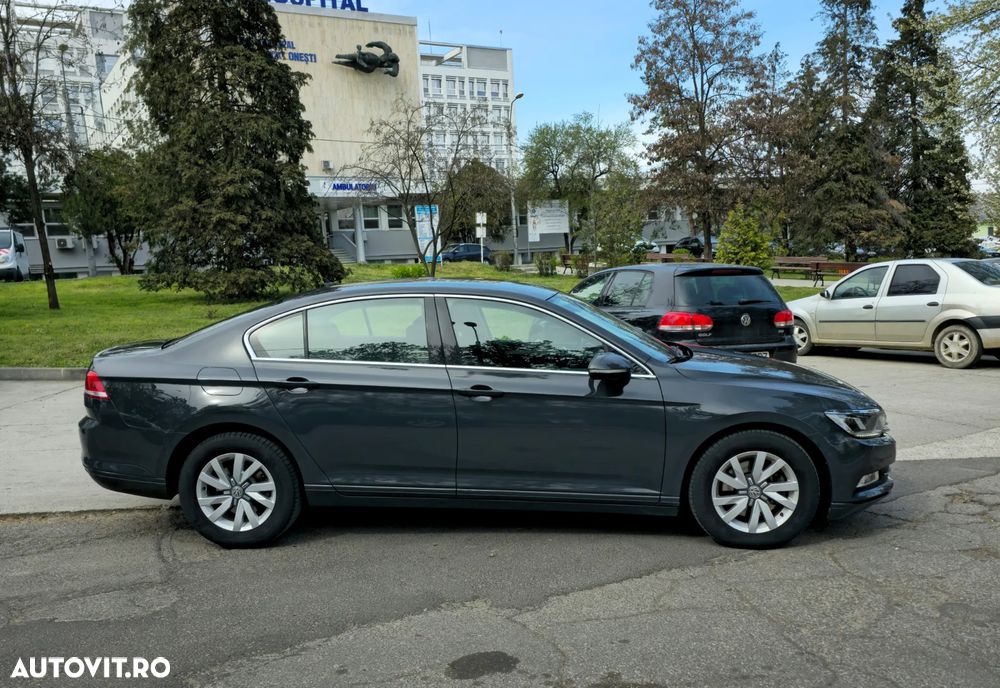 Volkswagen Passat 2.0 TDI DSG Comfortline - 2