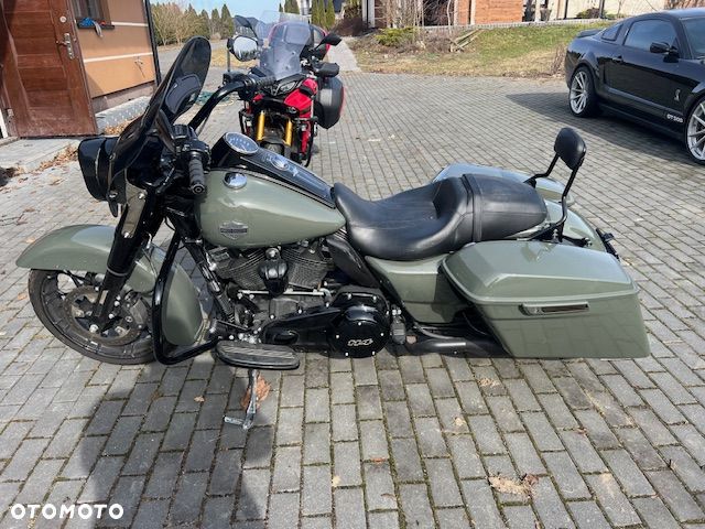 Harley-Davidson Touring Road King - 9