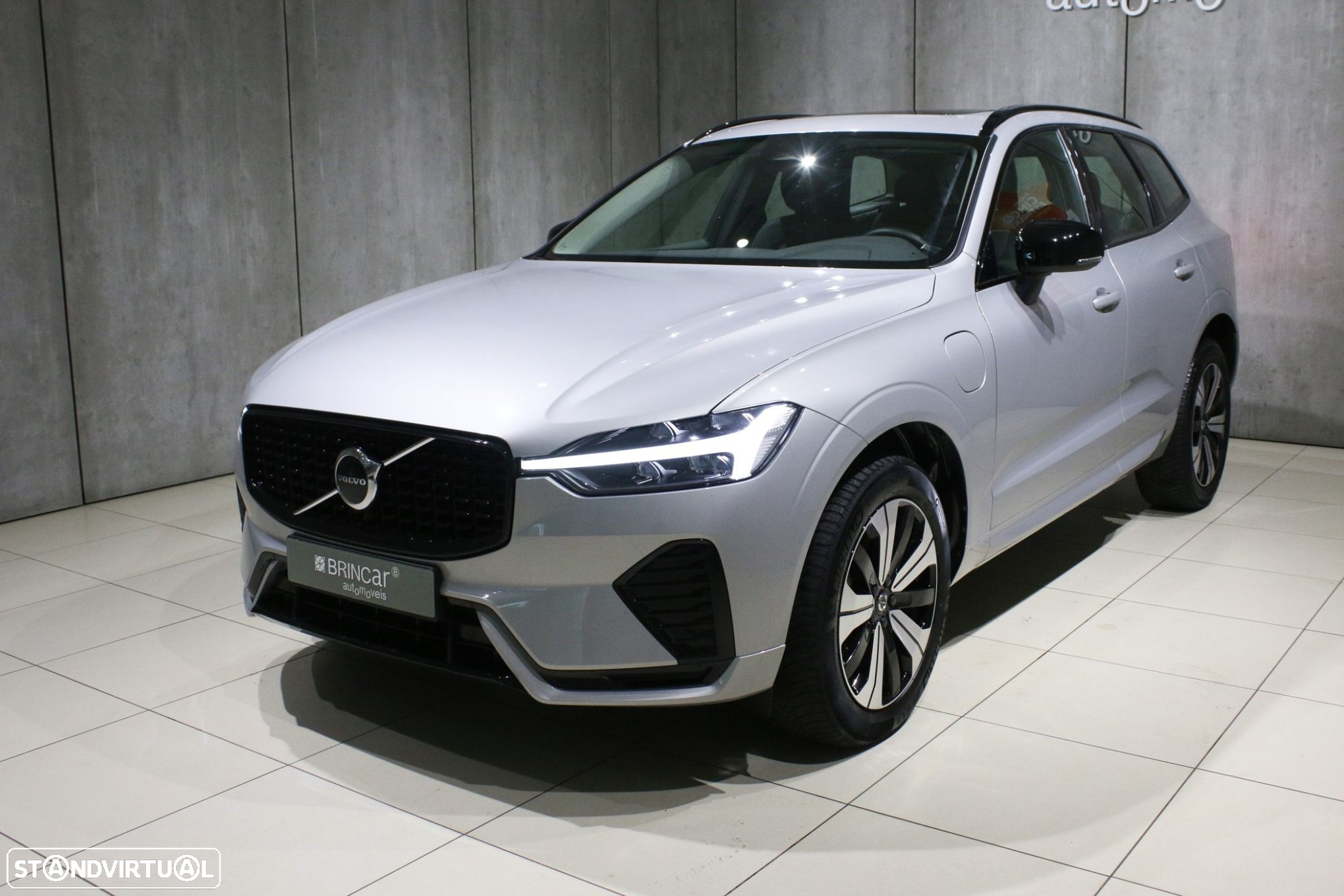 Volvo XC 60 2.0 T6 PHEV Black Edition AWD - 4