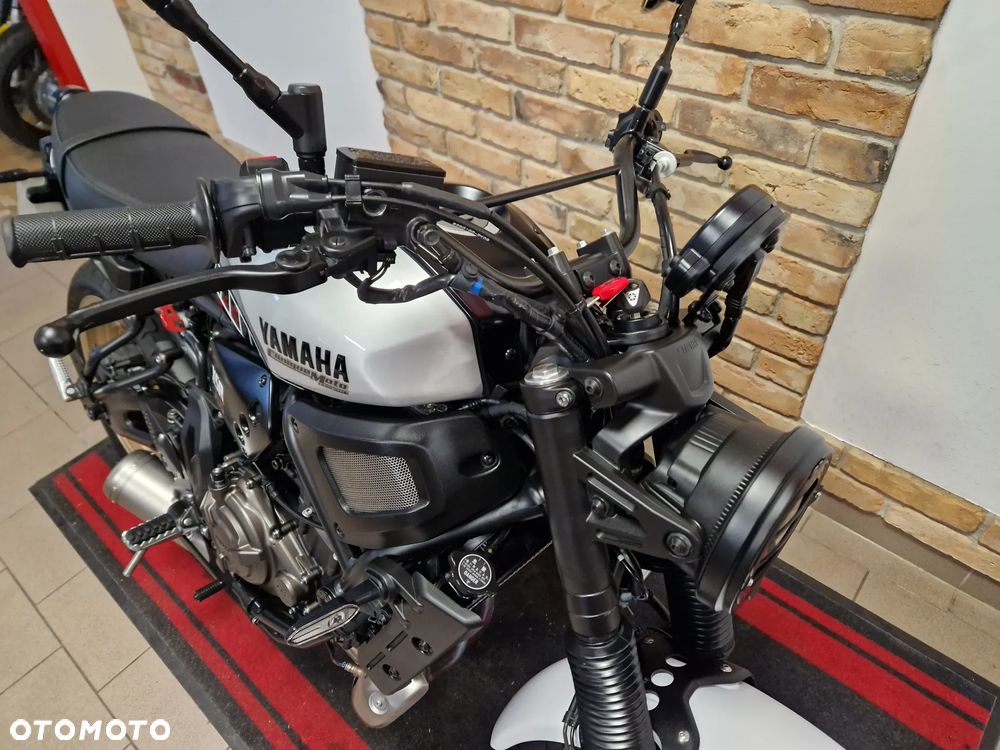 Yamaha XSR - 30