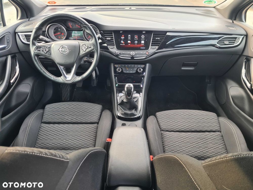 Opel Astra - 7