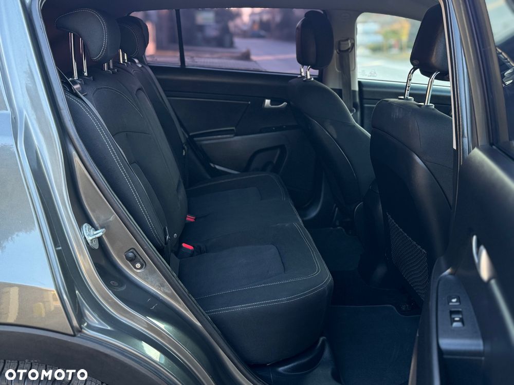 Kia Sportage 1.7 CRDI 2WD Attract - 11