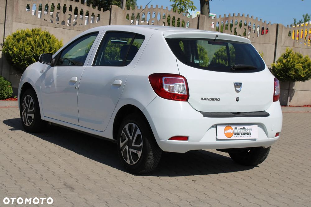 Dacia Sandero - 40