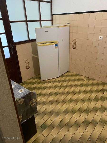 Aluga-se T1 Mobilado – Centro de Bragança (400€) - Grande imagem: 5/9