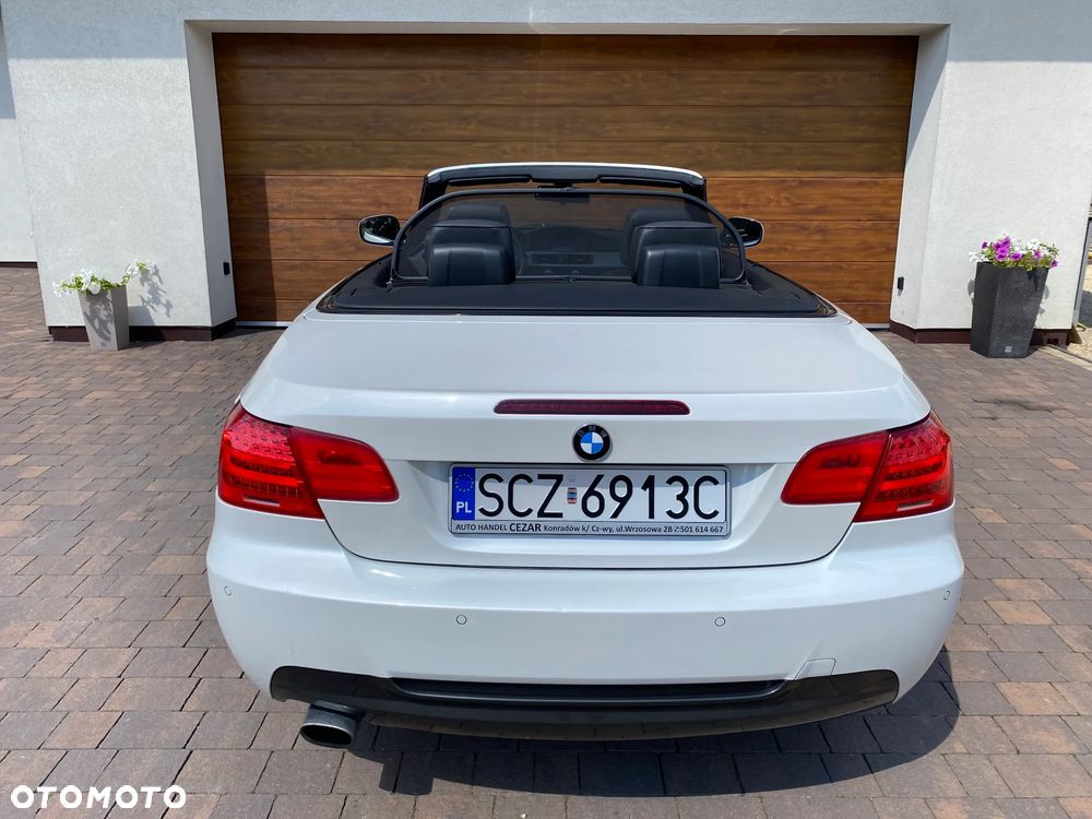BMW Seria 3 320i M Sport Edition - 16