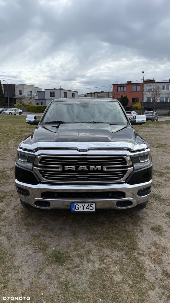 RAM 1500 Crew Cab Shortbed Laramie - 5