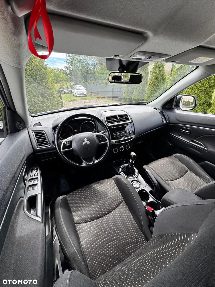 Mitsubishi ASX 1.8 DID Invite 4WD AS&G - 33