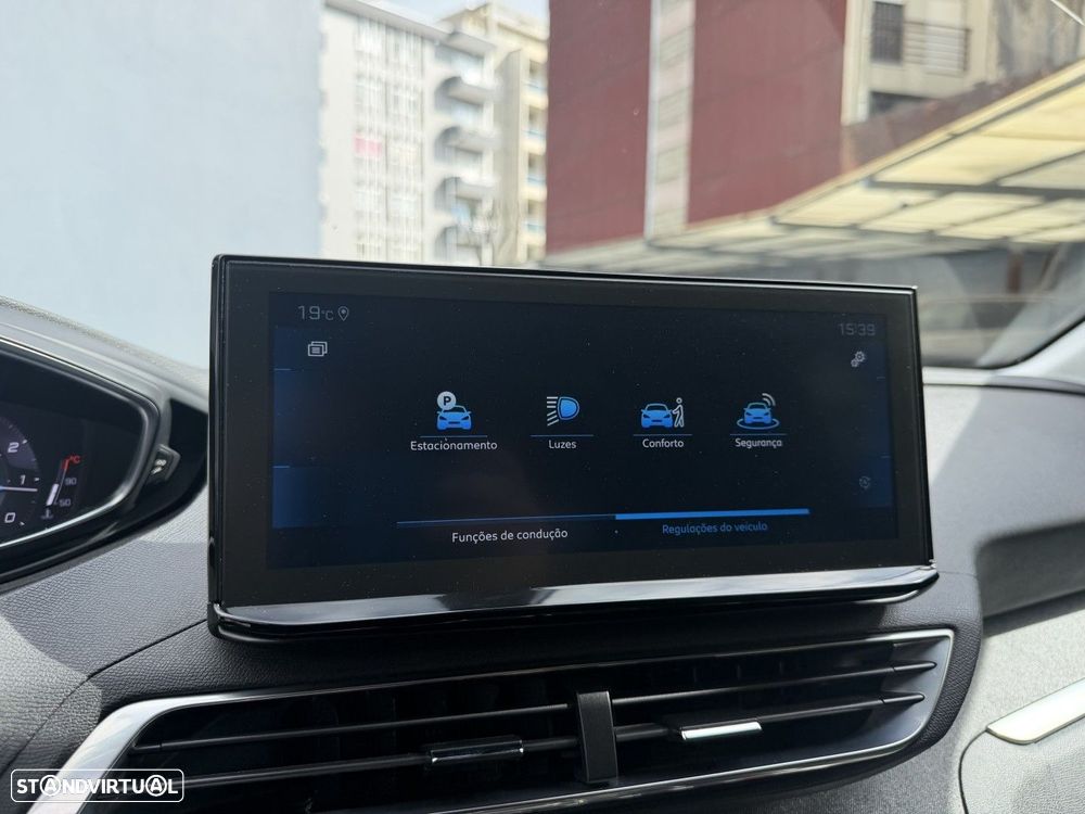 Peugeot 5008 1.2 PureTech Allure Pack EAT8 - 55