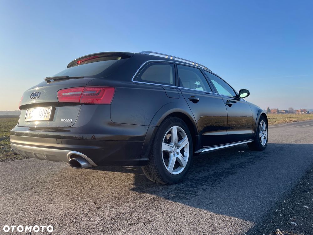 Audi A6 Allroad - 11