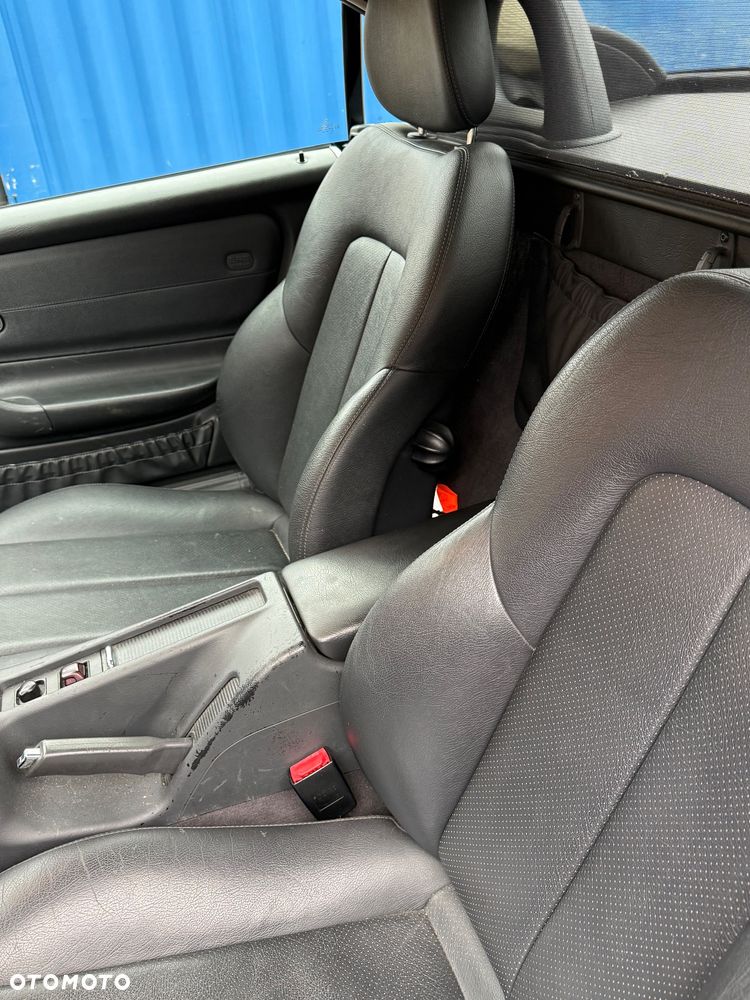 Mercedes-Benz SLK - 9