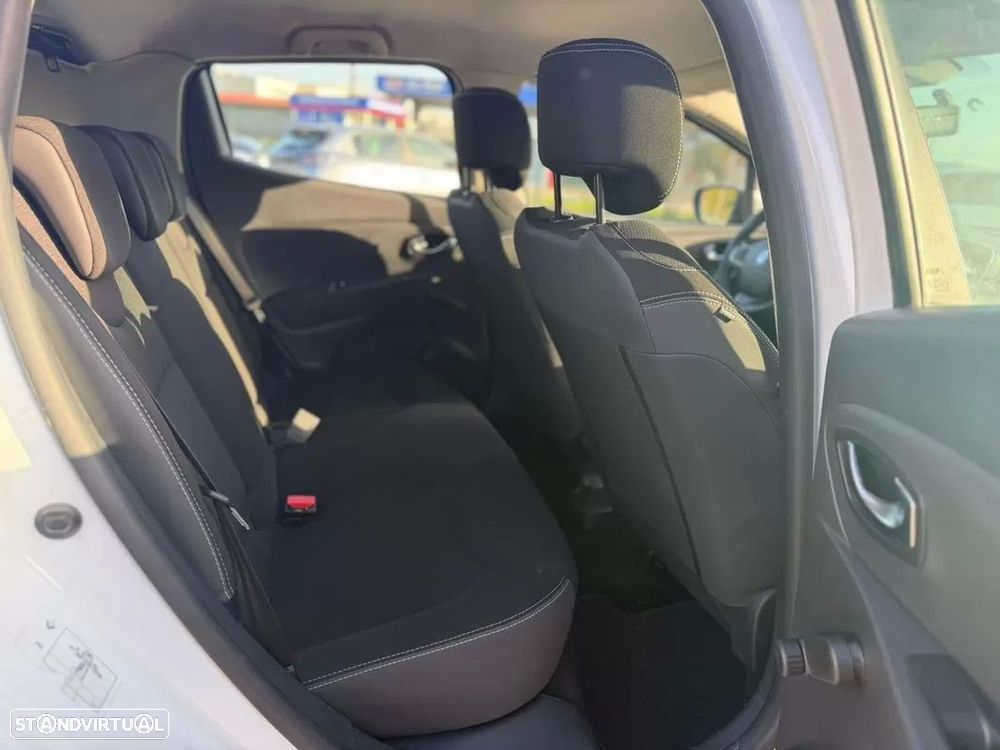 Renault Clio 1.5 dCi Zen - 15