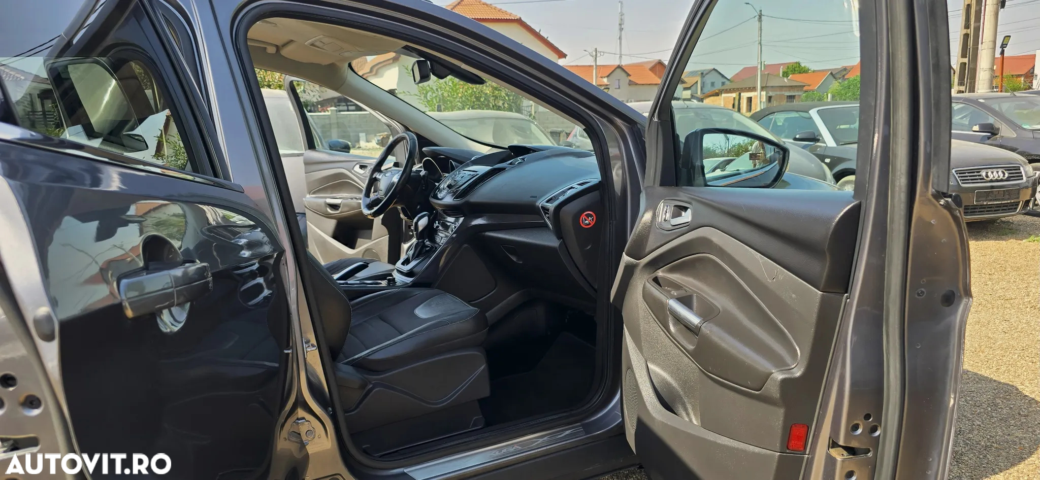 Ford Kuga 2.0 TDCi 4x4 Aut. Titanium - 6