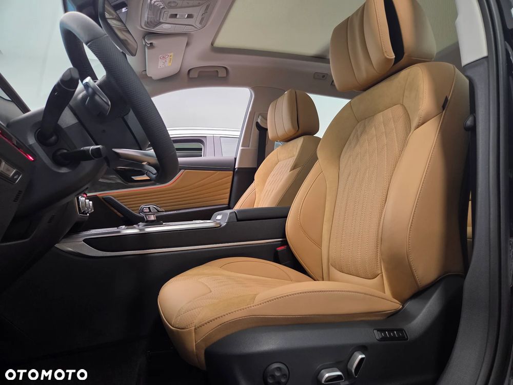 Hongqi HS5 2.0T Flagship AWD - 17