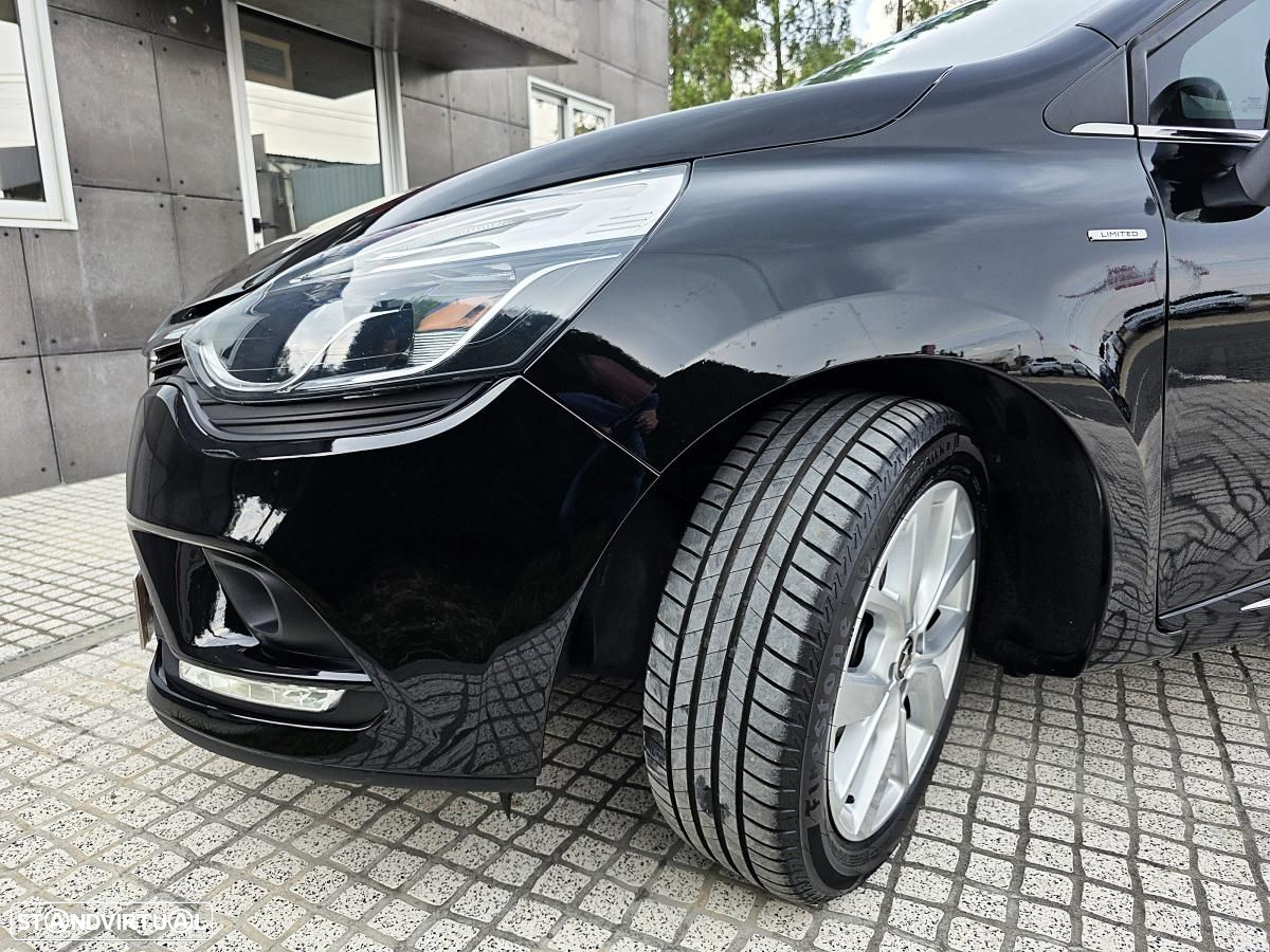 Renault Clio Sport Tourer 1.5 dCi Limited - 12