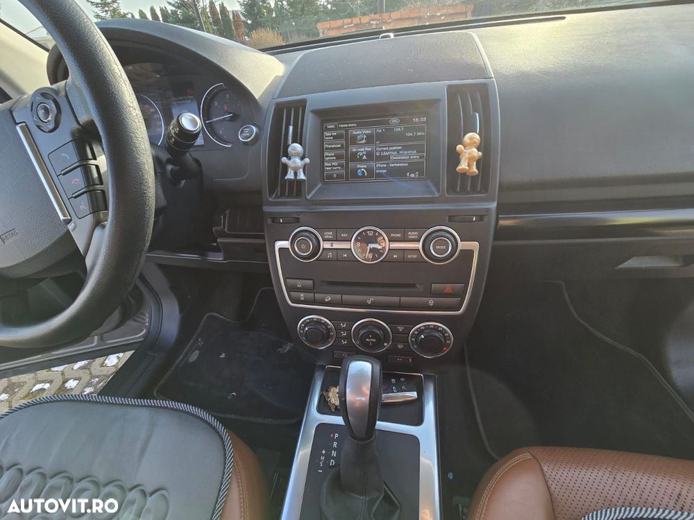 Land Rover Freelander 2.2 SD4 SE - 21