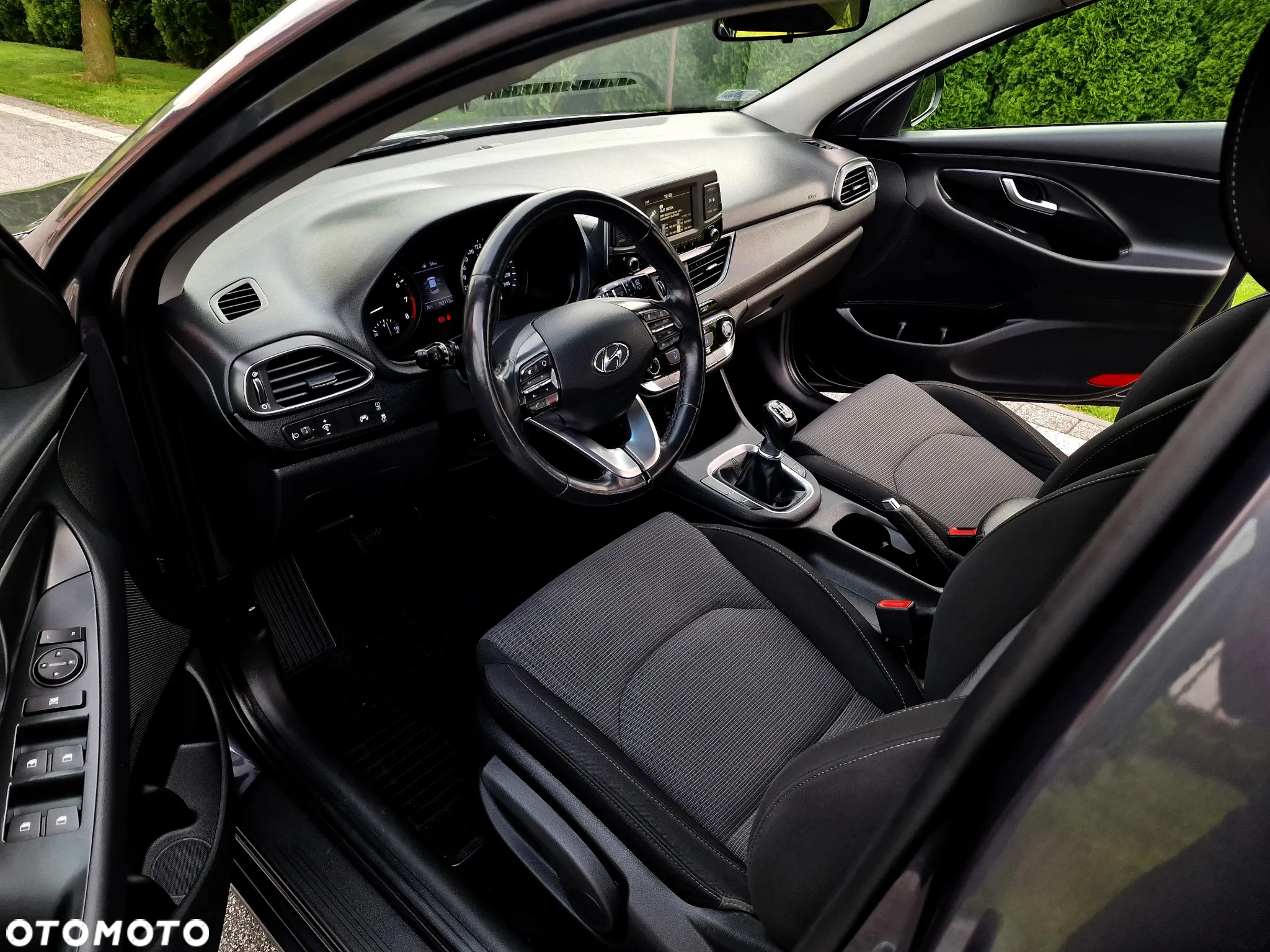 Hyundai i30 1.4 Comfort - 23