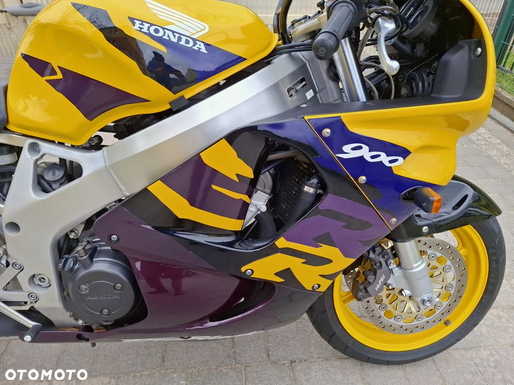 Honda CBR - 4