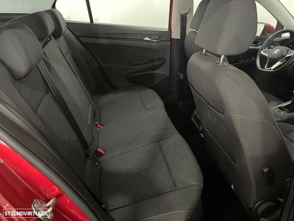 VW Golf 1.0 TSI - 7