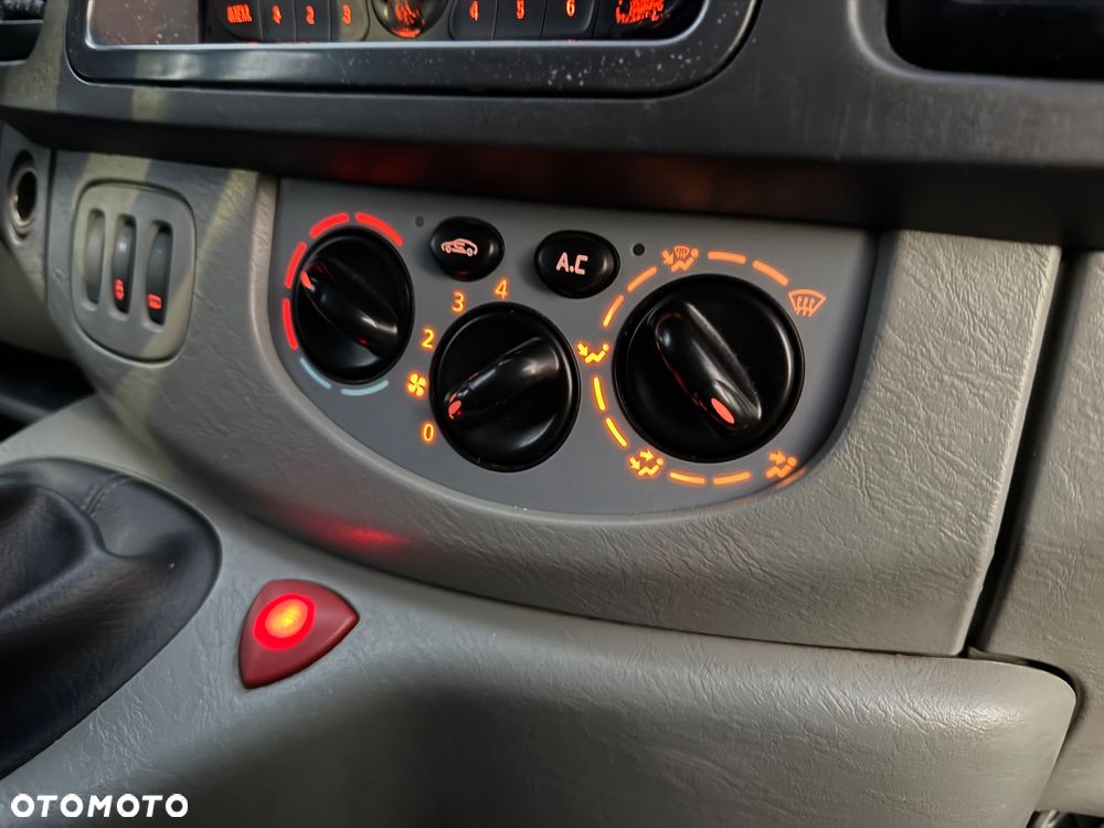Opel Vivaro L2H1 2.9t Edition - 29