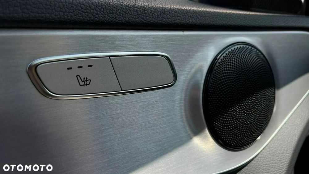 Mercedes-Benz Klasa C - 38