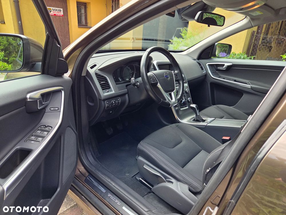 Volvo XC 60 D4 Drive-E Kinetic - 16