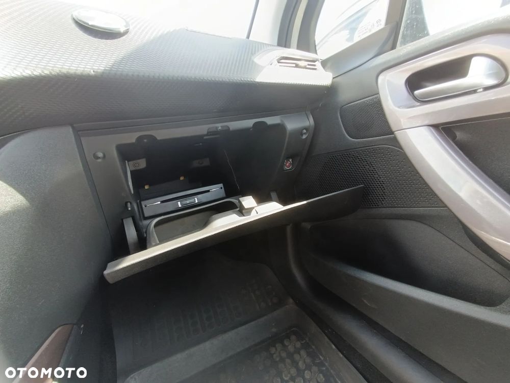 Peugeot 2008 - 26