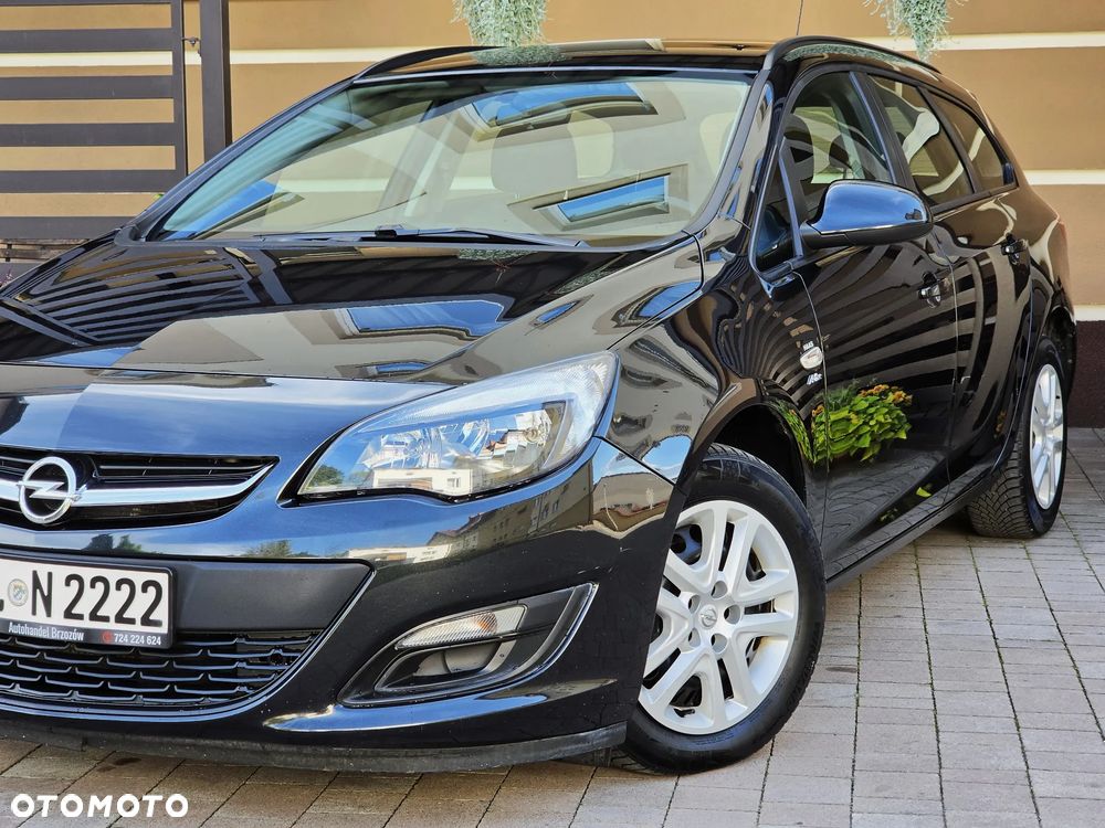 Opel Astra 1.4 Turbo - 10