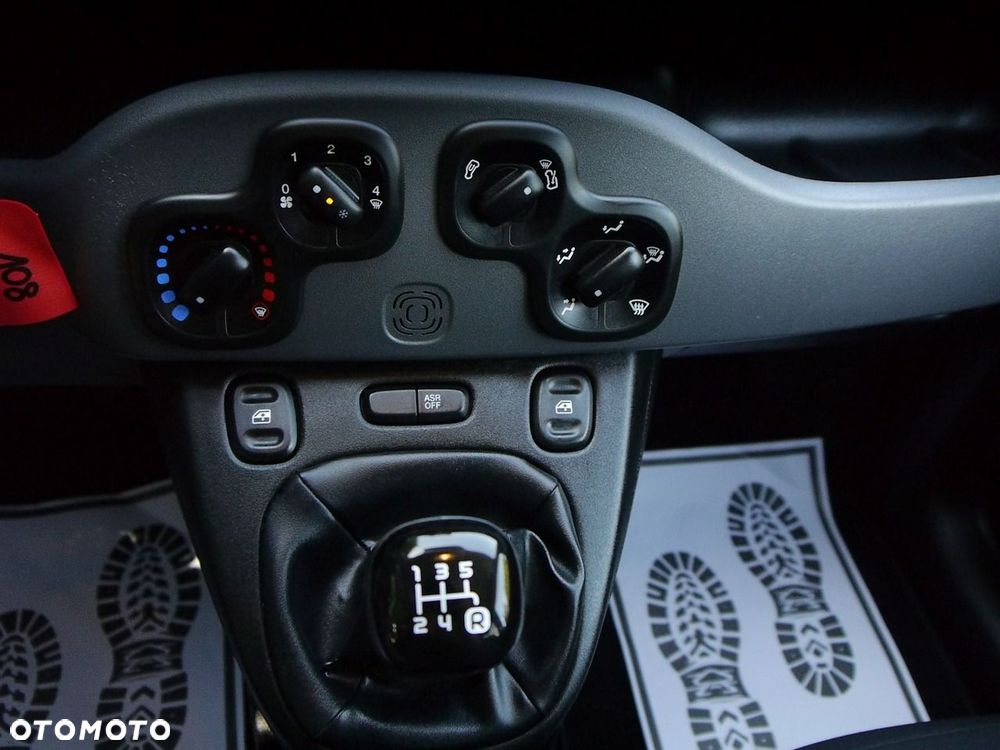 Fiat Panda 1.2 City Cross - 26