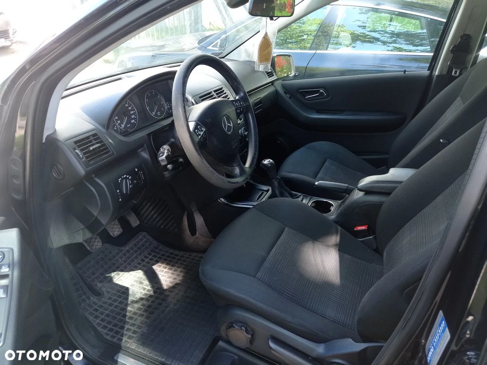 Mercedes-Benz Klasa A 160 BlueEFFICIENCY - 5