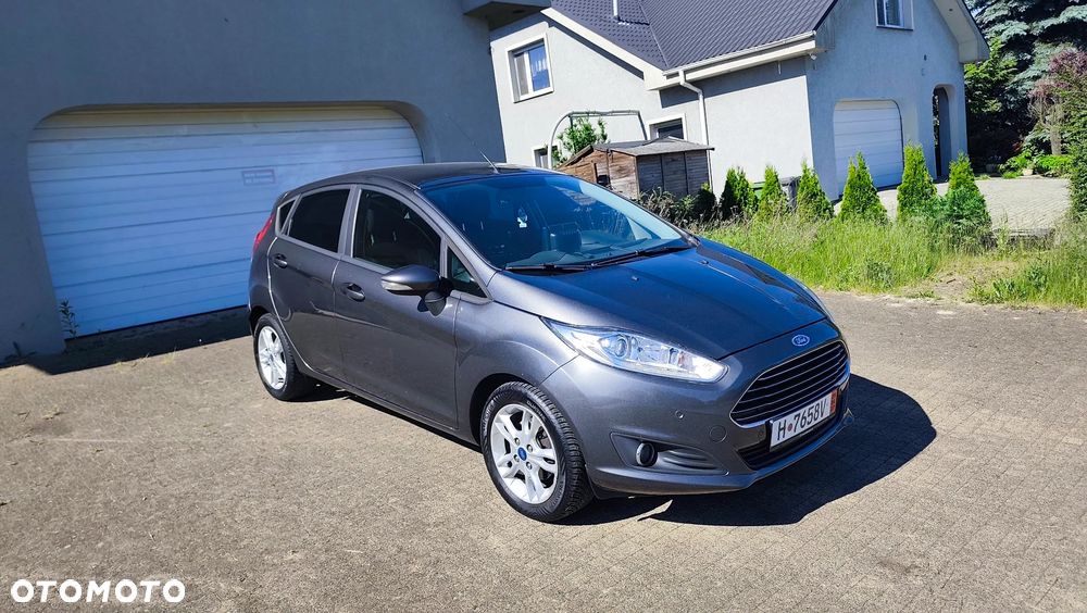 Ford Fiesta 1.0 EcoBoost S&S TITANIUM - 25