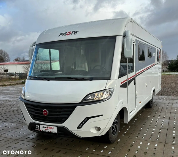 PILOTE G740 C Expression