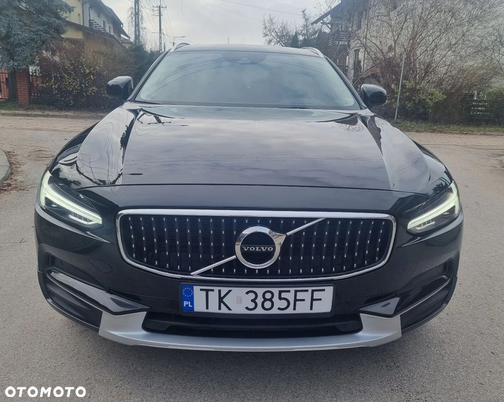 Volvo V90 Cross Country D4 AWD Geartronic Pro - 2