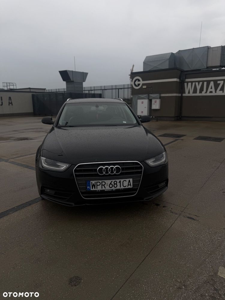 Audi A4 Avant 2.0 TDI - 1