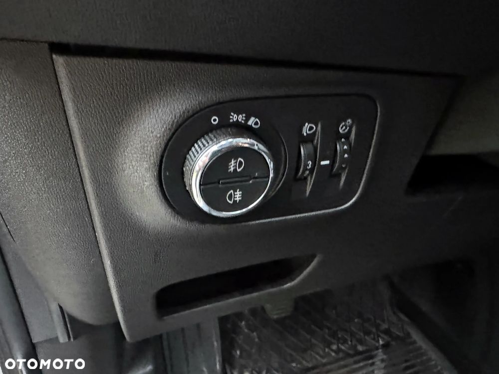 Opel Corsa 1.4 Enjoy - 16