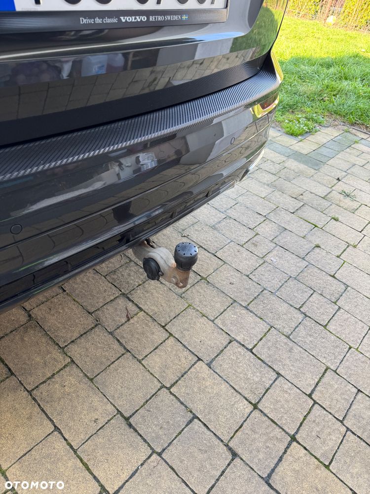 Volvo XC 60 D4 R-Design - 39