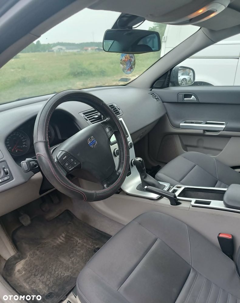 Volvo S40 - 4