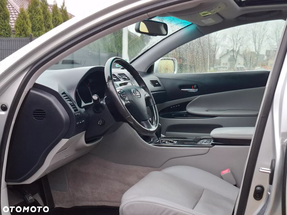 Lexus GS 450h Prestige + - 8