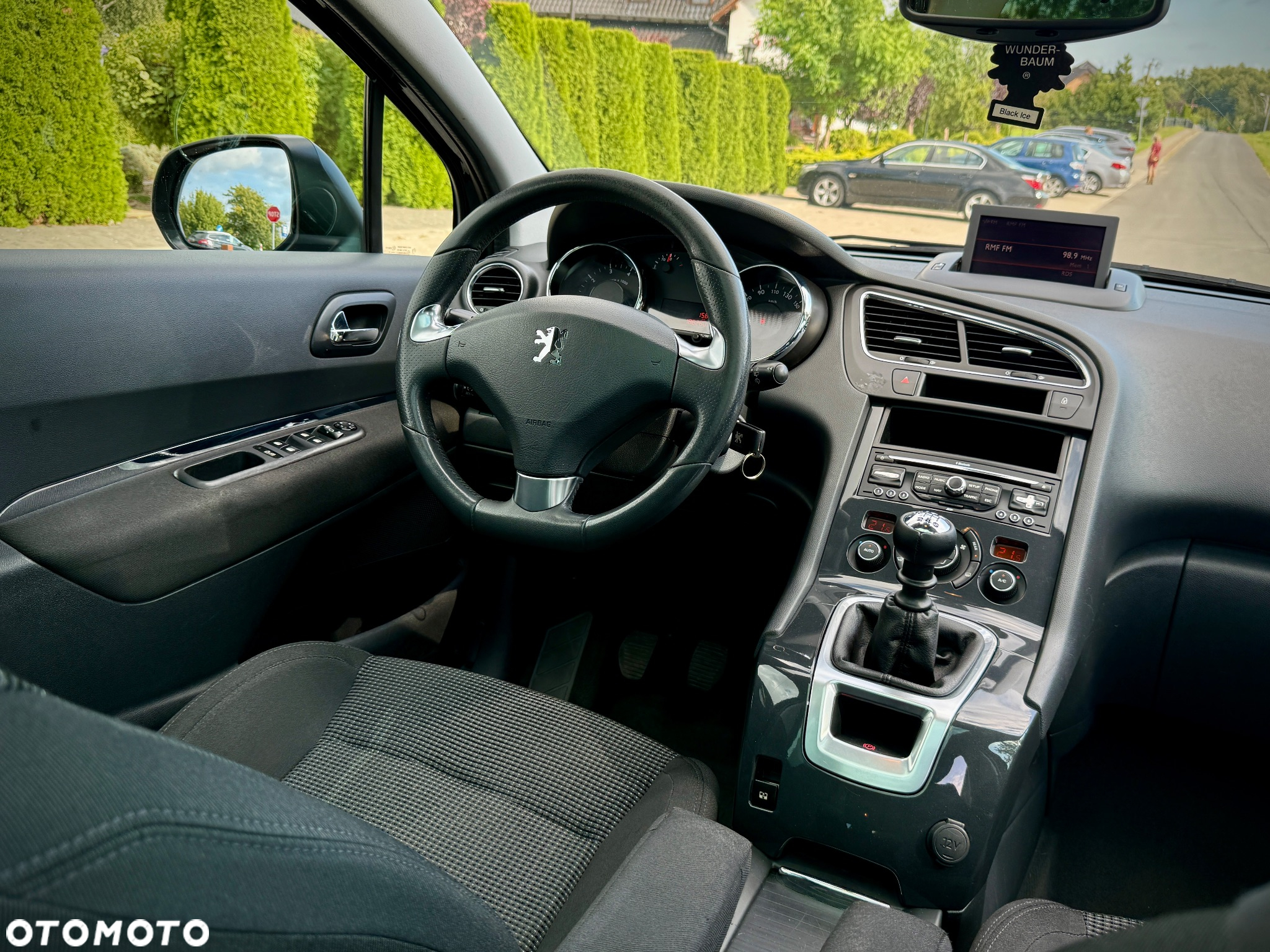 Peugeot 5008 1.6 THP Business Line 7os - 17