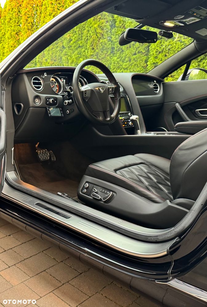 Bentley Continental GT Speed - 18