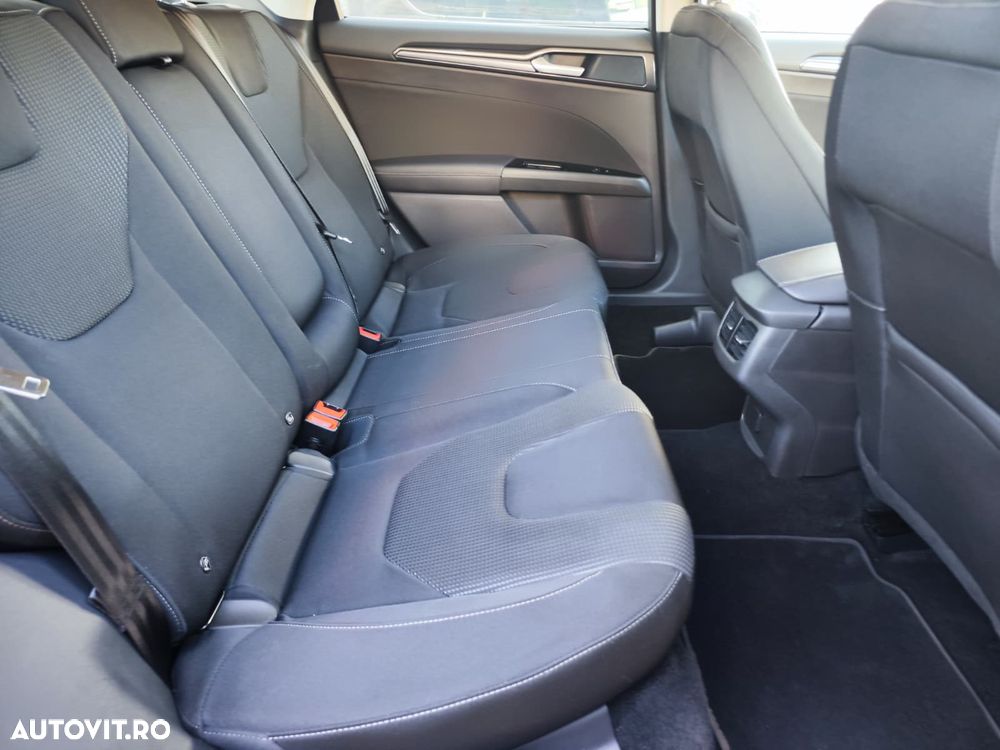 Ford Mondeo - 16
