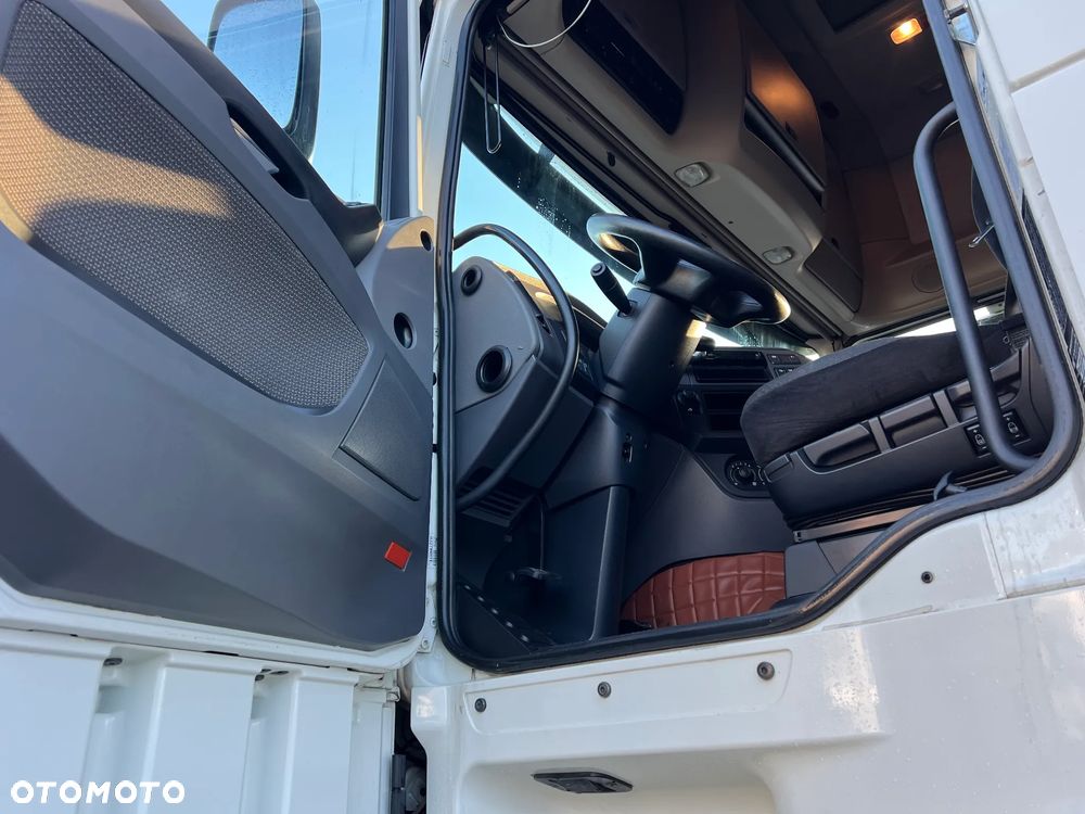 DAF XF 510 FT MANUAL - 13