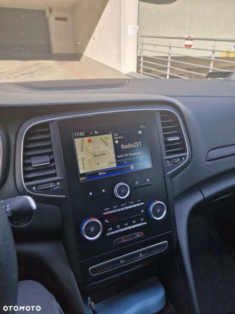 Renault Megane 1.2 Energy TCe Limited - 6