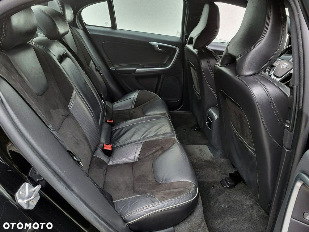 Volvo S60 - 15