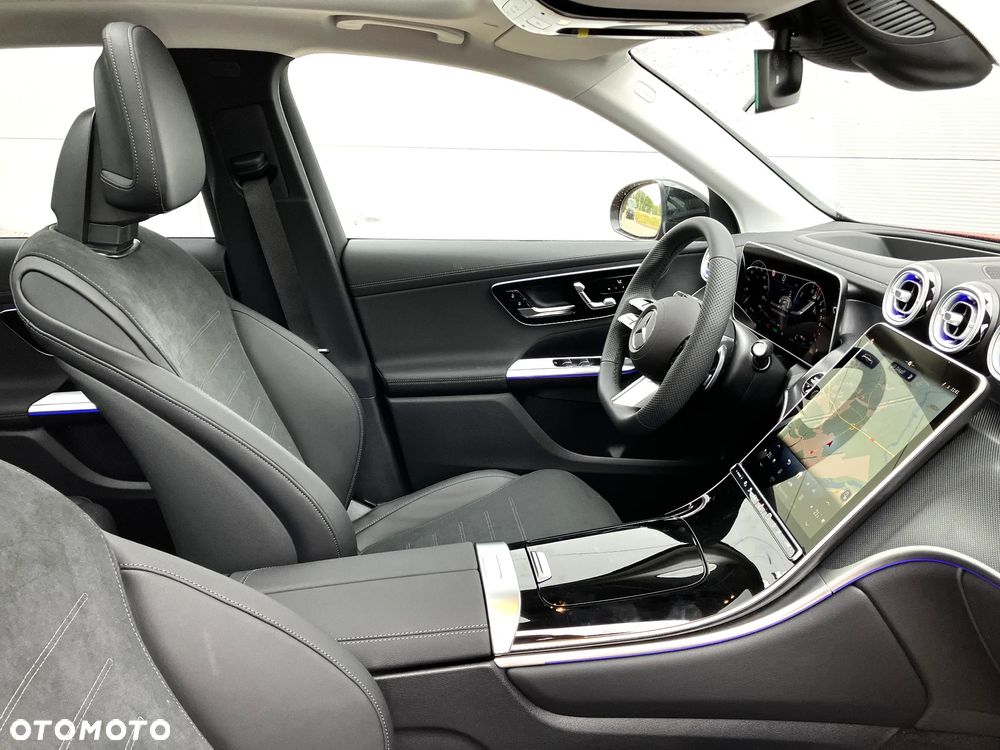 Mercedes-Benz GLC - 4