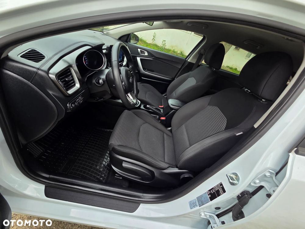 Kia Ceed 1.0 T-GDI M - 6